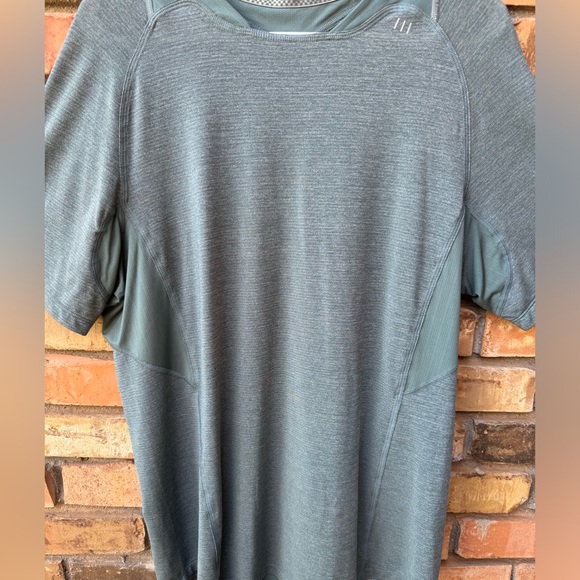 Lululemon Square Neck Training Stretch Logo Mesh Tee Run (Aqua) - Large - Picture 6 of 10